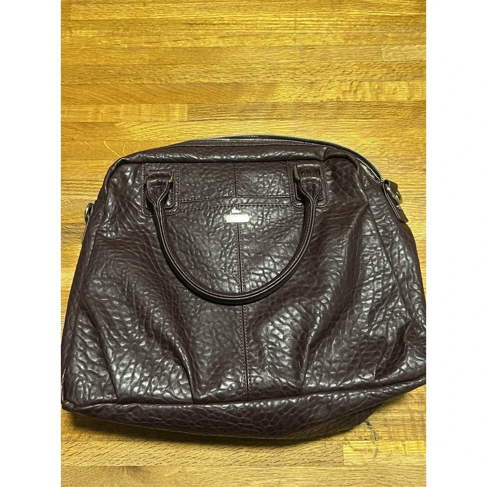 31 Thirty One ~Purse Couture Street Jewell Vintage Pebble Deep Plum Shoulder Bag